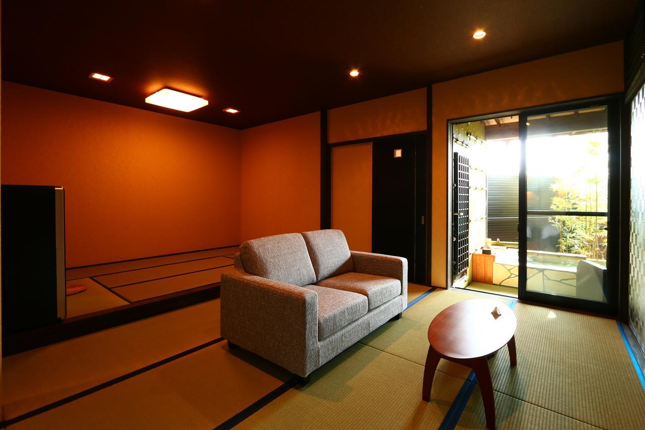 Uedaya Hotel Yamaga Exterior foto