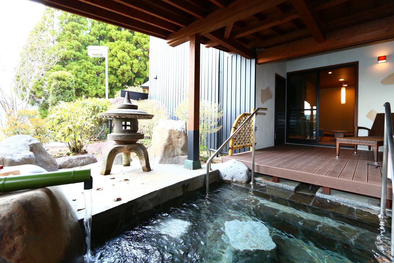 Uedaya Hotel Yamaga Exterior foto